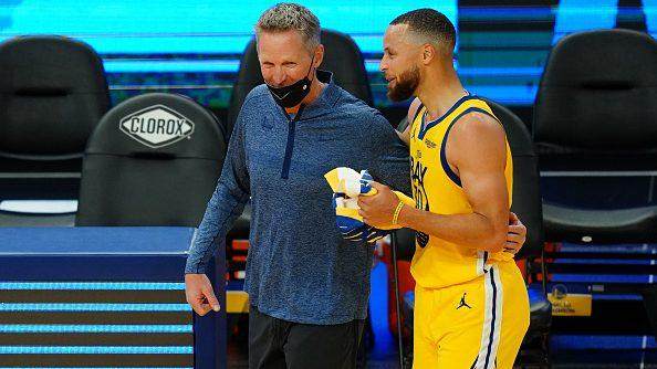 世界杯高清比赛观看平台-勇士季前赛五连胜收官 夏季引援再度点燃疯狂进攻