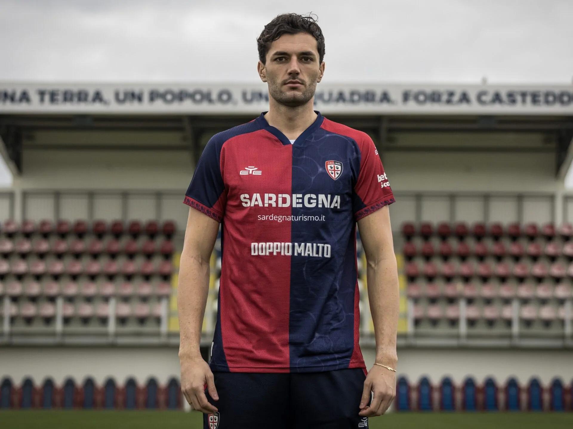 世界杯赛事直播软件下载-官方:科莫中卫阿尔贝托-多塞纳租借回归卡利亚里